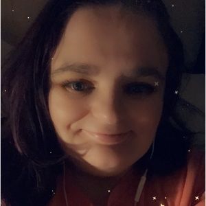 Meet your Posher, Macy